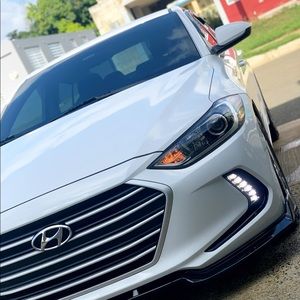 Meet your Posher, Elionel